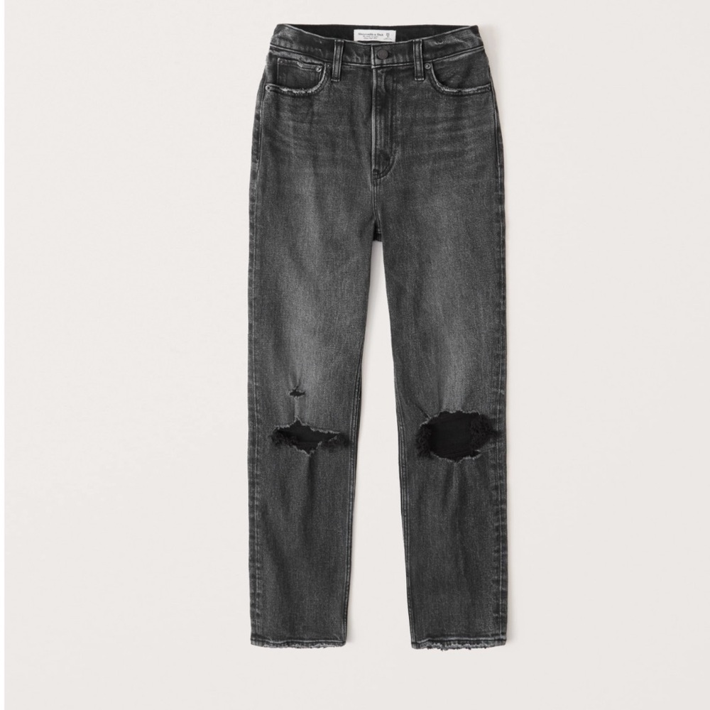 Abercrombie & Fitch Ultra High Rise Ankle Straight Jean